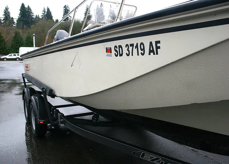 Slide: The Image of Boston Whaler 20 Outrage 1987 - 11