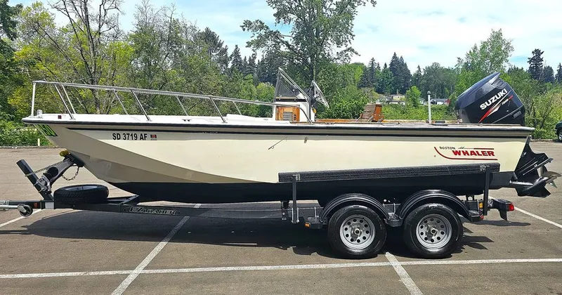 Slide: The Image of Boston Whaler 20 Outrage 1987 - 1
