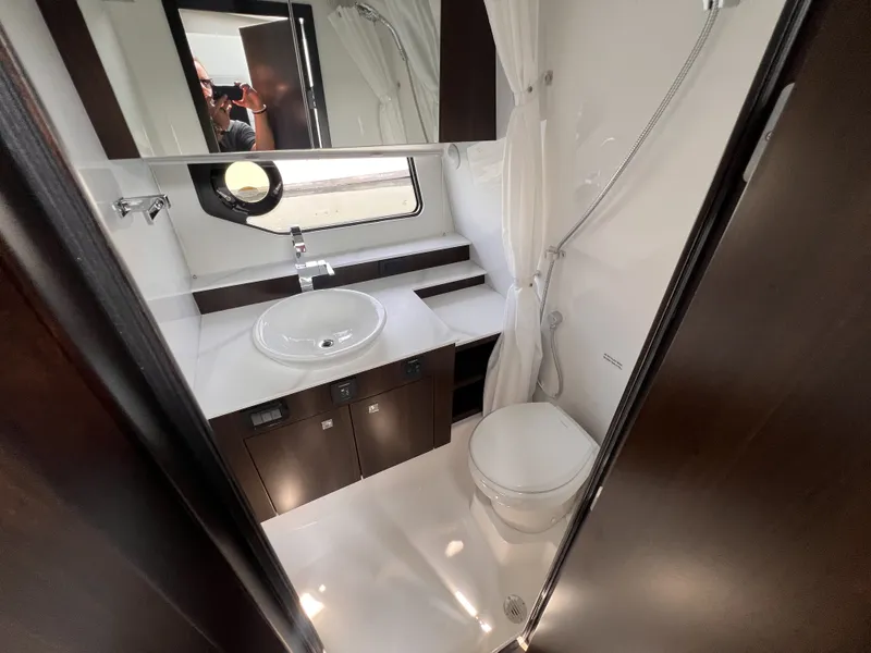 Slide: The Image of Cruisers Yachts 42 GLS South Beach Outboard 2025 - 17