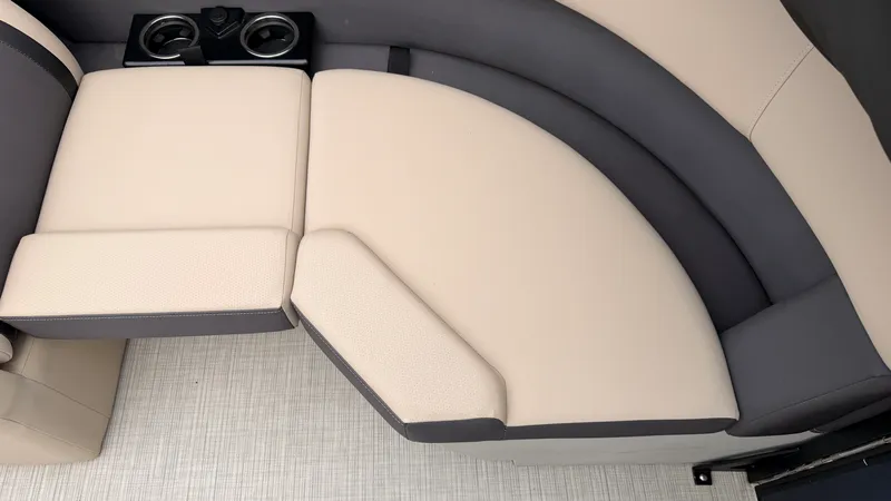 Slide: The Image of Harris 230 Cruiser 2025 - 55