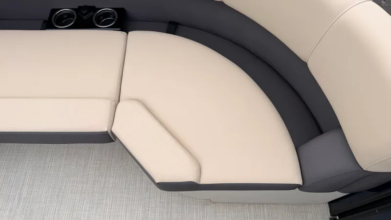 Slide: The Image of Harris 230 Cruiser 2025 - 20