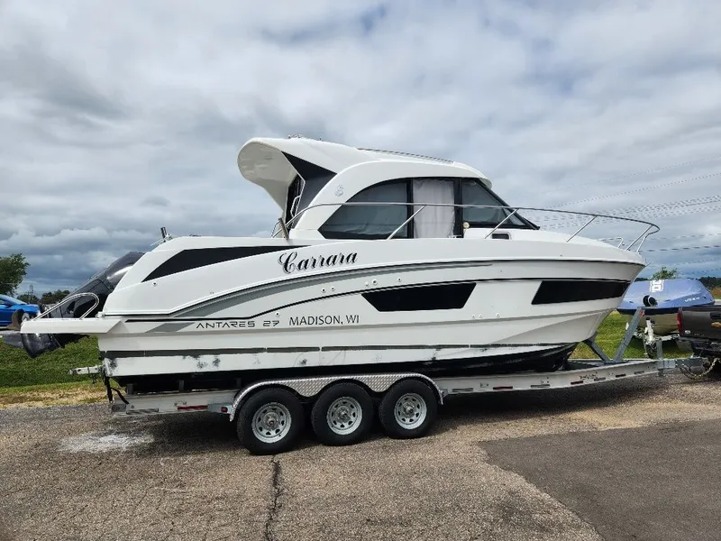 The Image of Beneteau ANTARES 27 2020 - 0