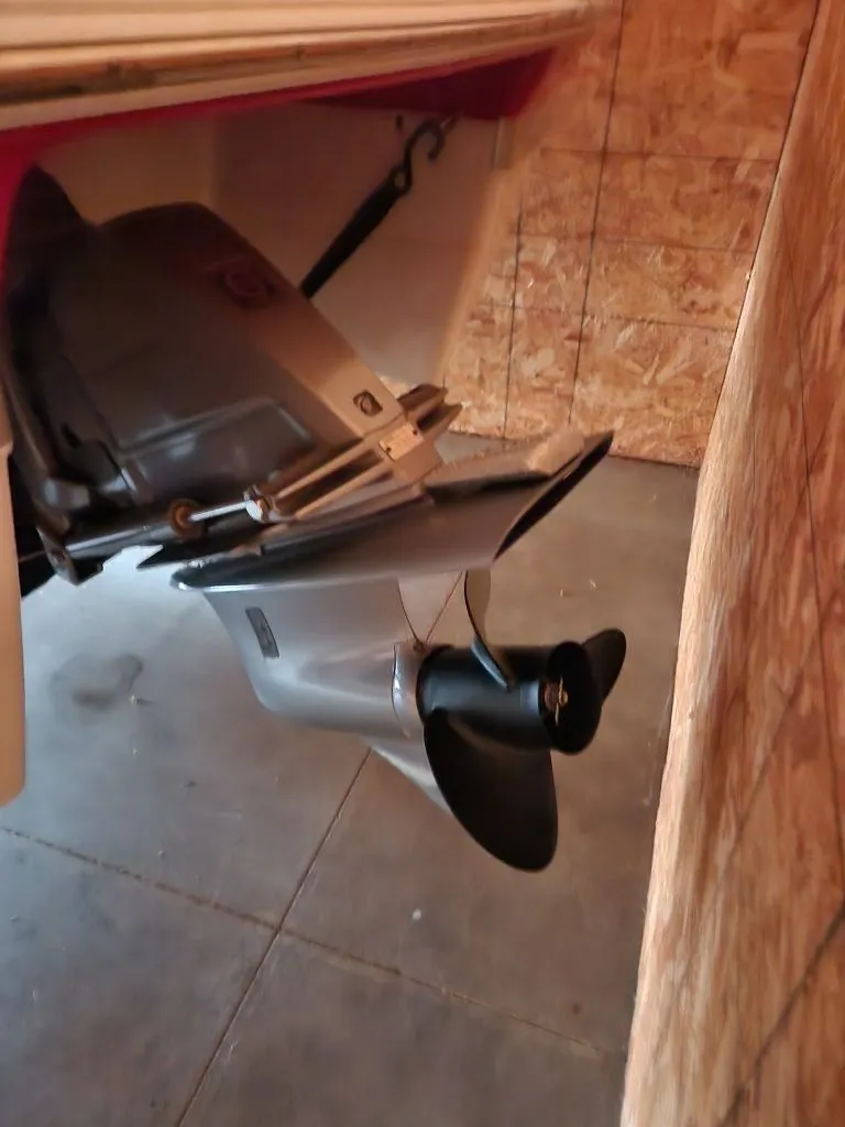 Slide: The Image of Four Winns H200 2016 - 10