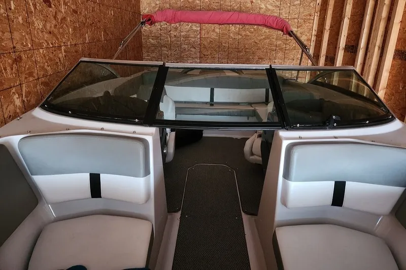 Slide: The Image of Four Winns H200 2016 - 3