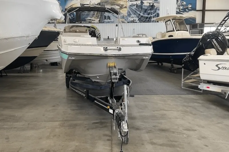 Slide: The Image of Starcraft 211SVX OB 2025 - 3