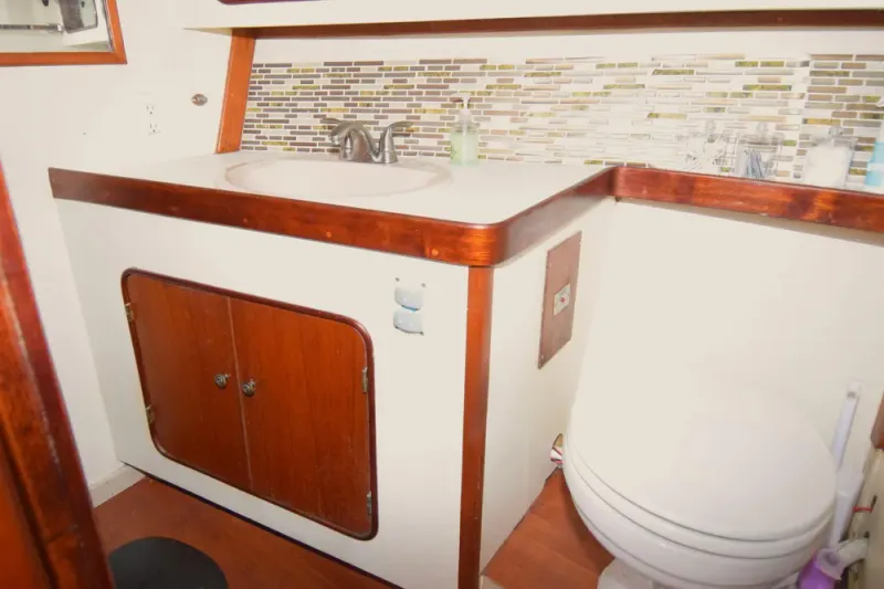 Slide: The Image of Gulfstar 44 1979 - 12