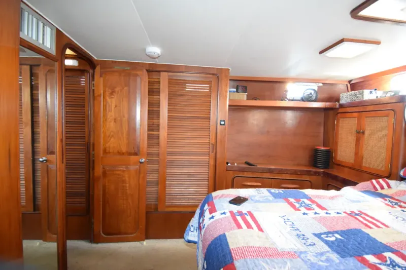 Slide: The Image of Gulfstar 44 1979 - 15