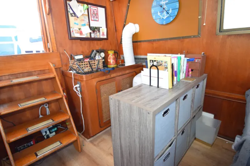 Slide: The Image of Gulfstar 44 1979 - 5