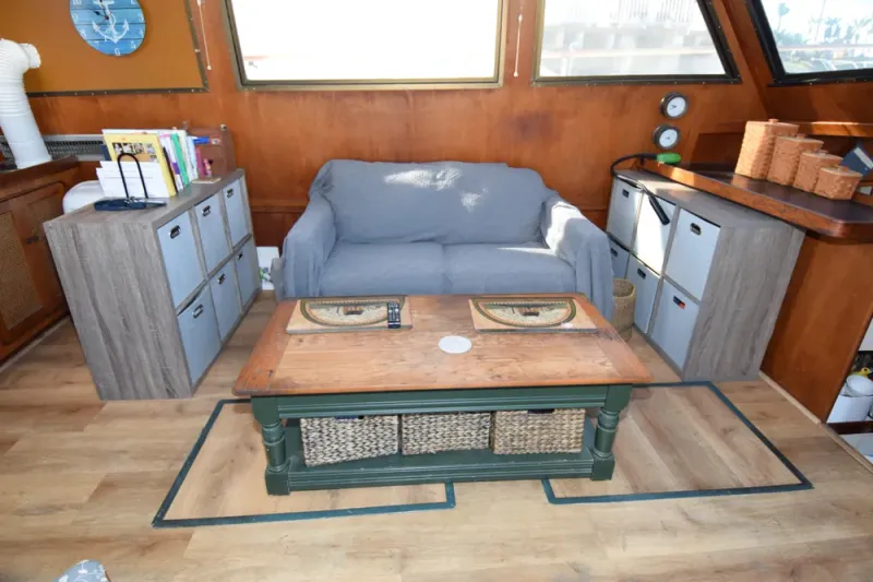 Slide: The Image of Gulfstar 44 1979 - 6