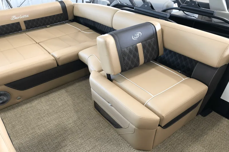 Slide: The Image of Barletta LUSSO23U 2025 - 15