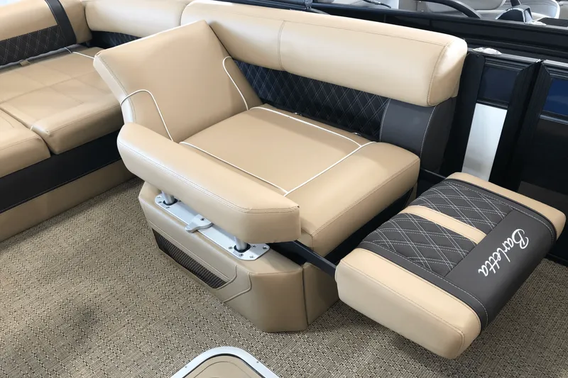 Slide: The Image of Barletta LUSSO23U 2025 - 18