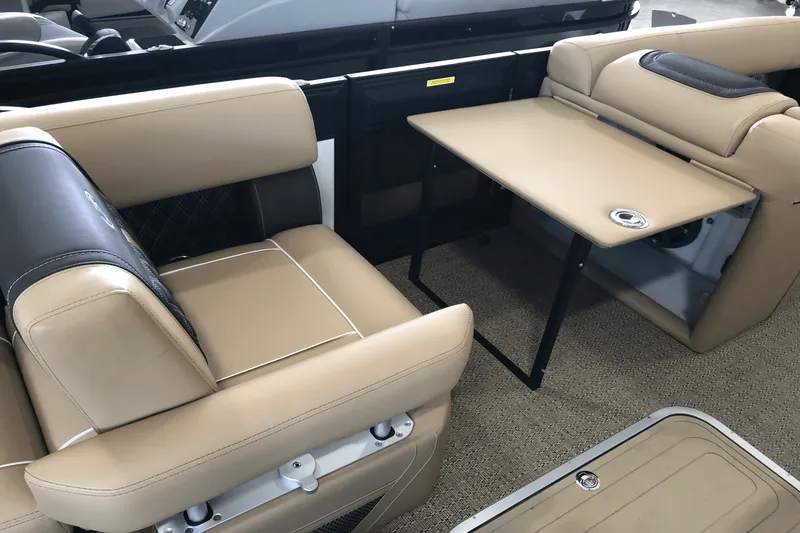 Slide: The Image of Barletta LUSSO23U 2025 - 19