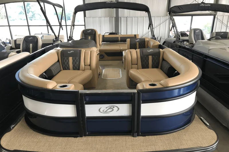 Slide: The Image of Barletta LUSSO23U 2025 - 2