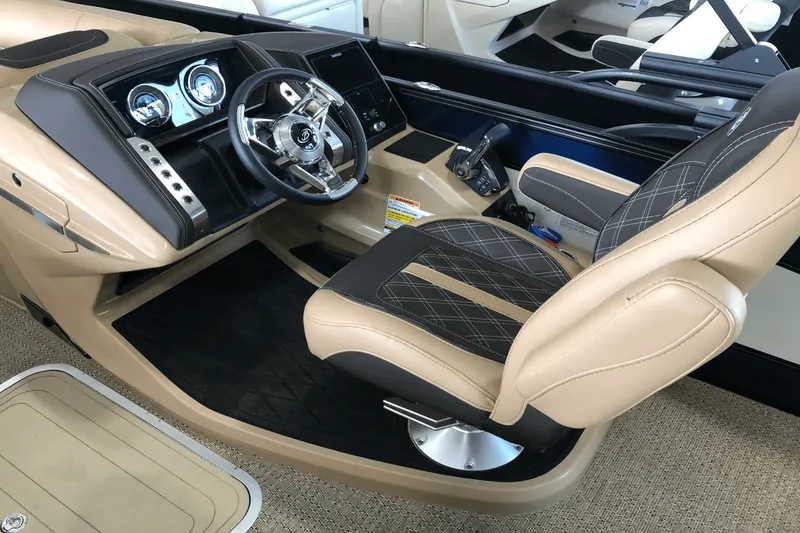 Slide: The Image of Barletta LUSSO23U 2025 - 25