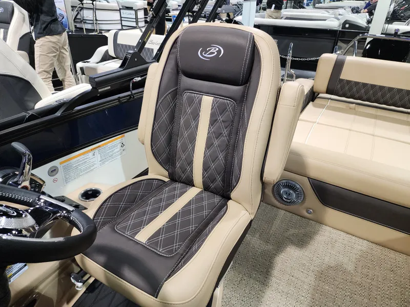 Slide: The Image of Barletta LUSSO23U 2025 - 48