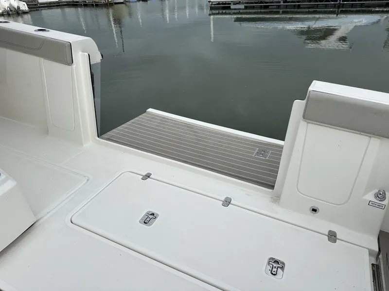 Slide: The Image of Pursuit S 428 2022 - 16