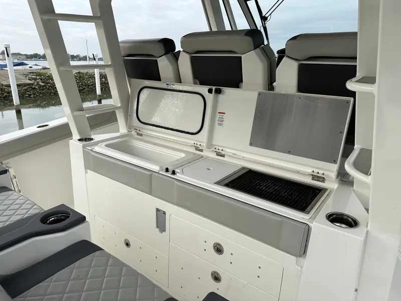 Slide: The Image of Pursuit S 428 2022 - 18