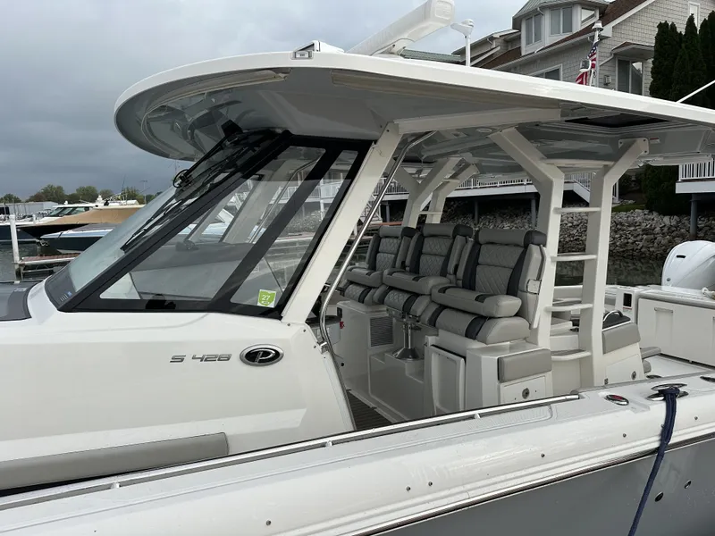 Slide: The Image of Pursuit S 428 2022 - 6