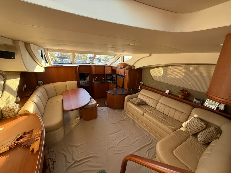 Slide: The Image of Silverton 39 MOTOR YACHT 2004 - 12