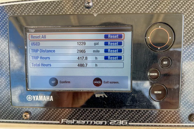 Slide: The Image of Grady-White FISHERMAN 236 2017 - 16