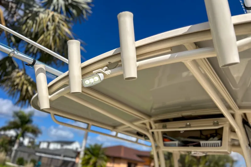 Slide: The Image of Grady-White FISHERMAN 236 2017 - 37