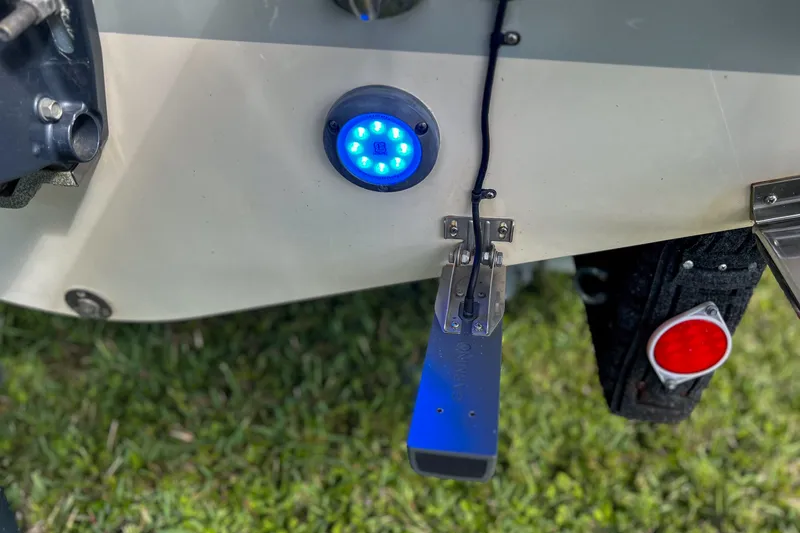 Slide: The Image of Grady-White FISHERMAN 236 2017 - 39