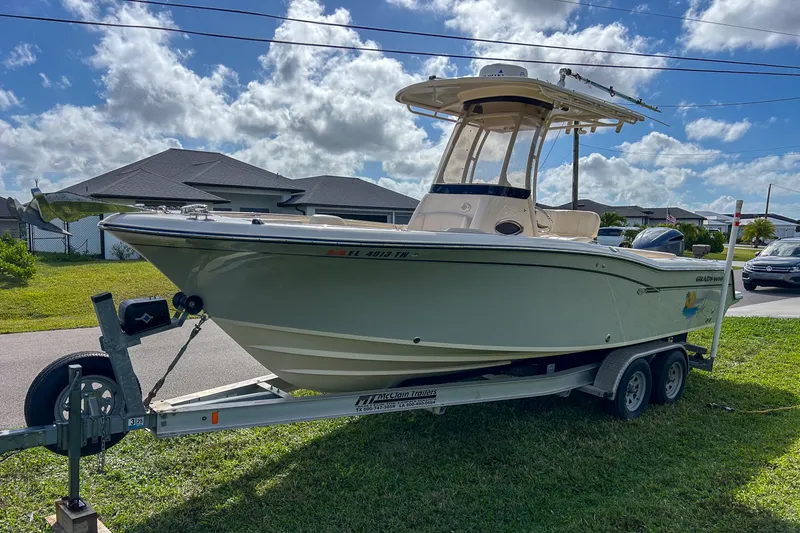 Slide: The Image of Grady-White FISHERMAN 236 2017 - 4