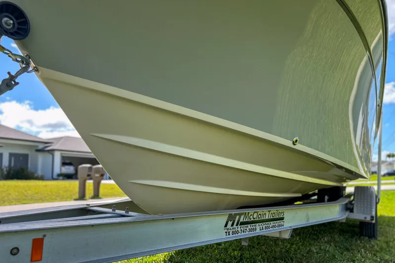 Slide: The Image of Grady-White FISHERMAN 236 2017 - 53