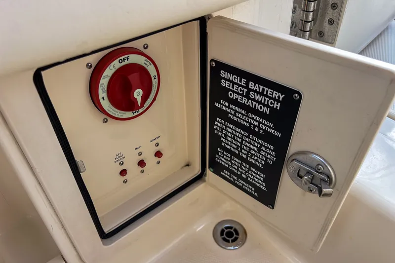 Slide: The Image of Grady-White FISHERMAN 236 2017 - 54