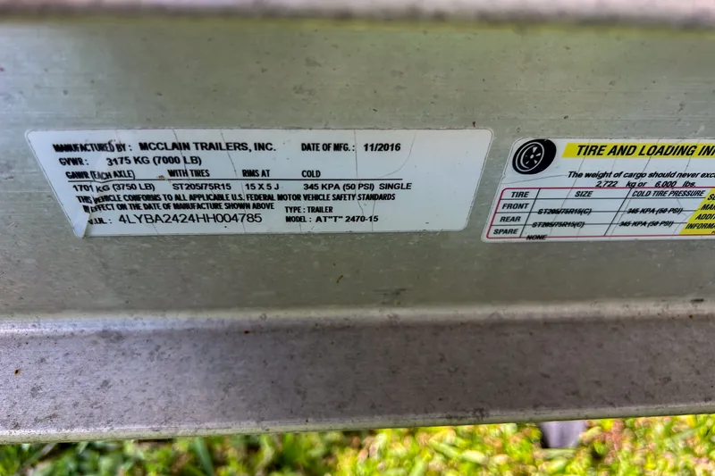 Slide: The Image of Grady-White FISHERMAN 236 2017 - 58