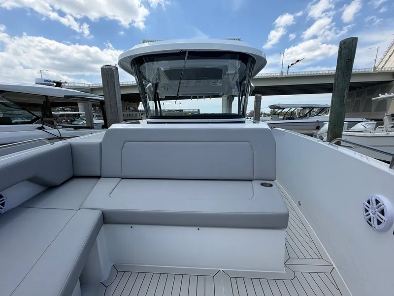 Slide: The Image of Cruisers 38 VTR 2026 - 46