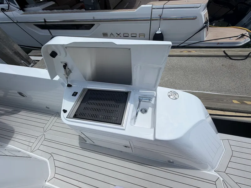 Slide: The Image of Cruisers 38 VTR 2026 - 52