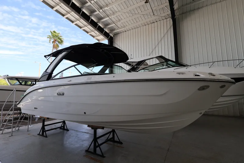 The Image of Sea Ray SDX 250 Outboard 2026 - 0