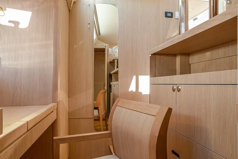 Slide: The Image of Aquila 44 Yacht 2024 - 14