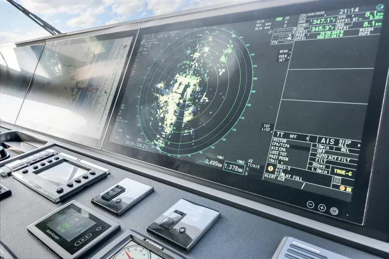 Slide: The Image of Ocean Alexander 35P 2026 - 102