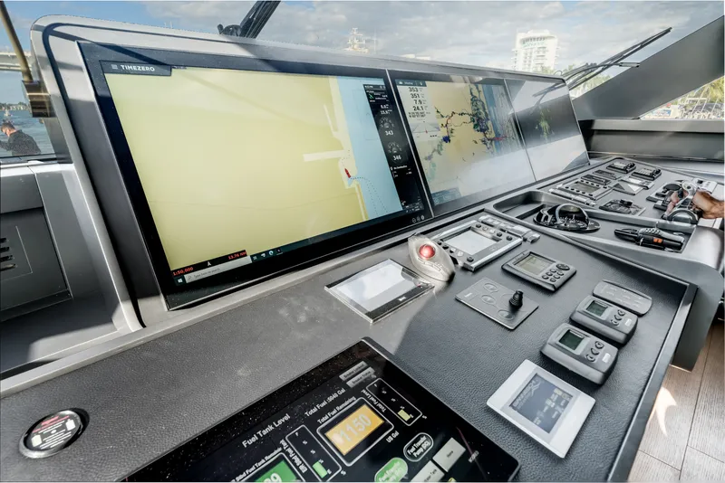 Slide: The Image of Ocean Alexander 35P 2026 - 104