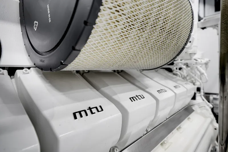 Slide: The Image of Ocean Alexander 35P 2026 - 111