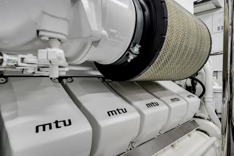 Slide: The Image of Ocean Alexander 35P 2026 - 115