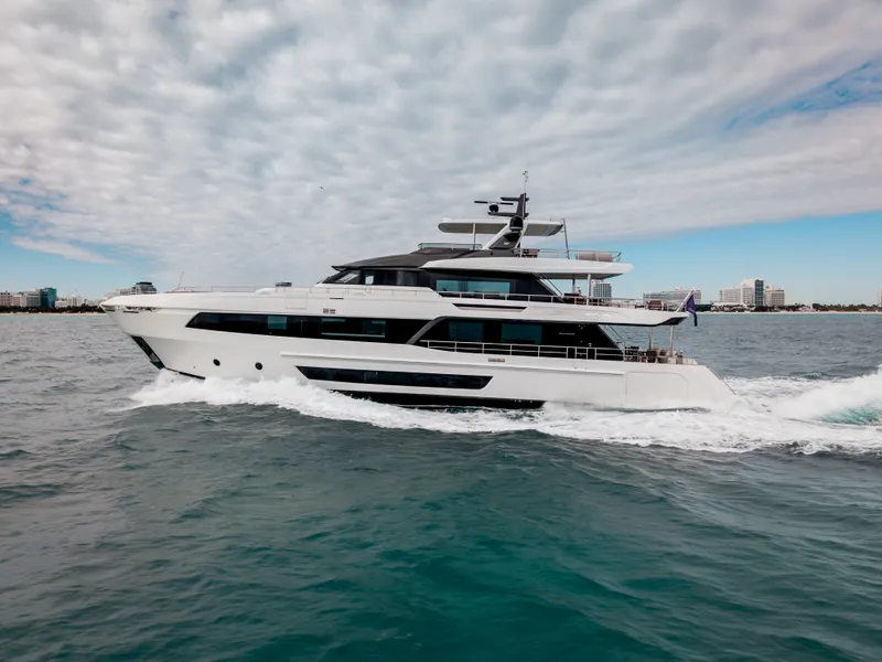 Slide: The Image of Ocean Alexander 35P 2026 - 128