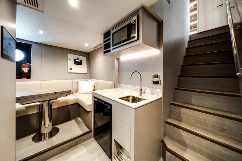 Slide: The Image of Ocean Alexander 35P 2026 - 26