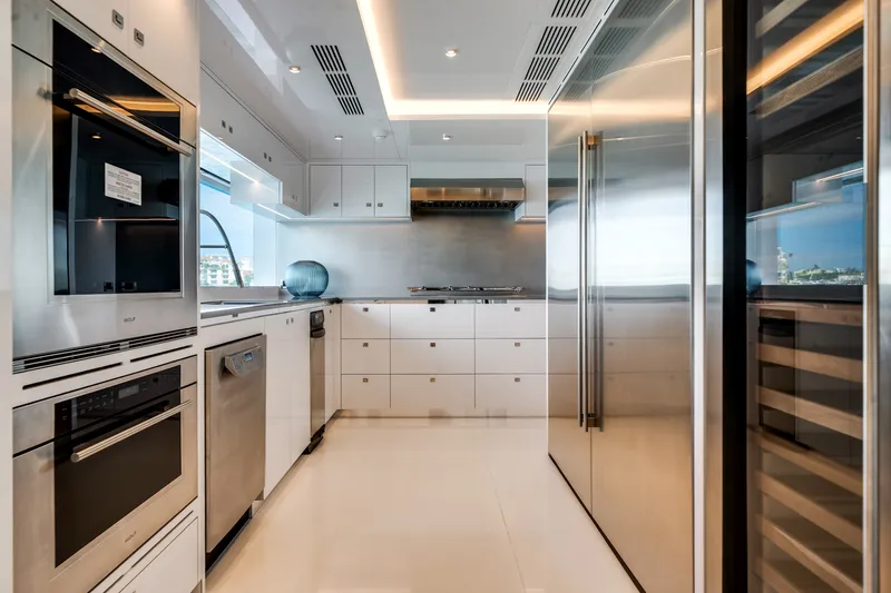 Slide: The Image of Ocean Alexander 35P 2026 - 67