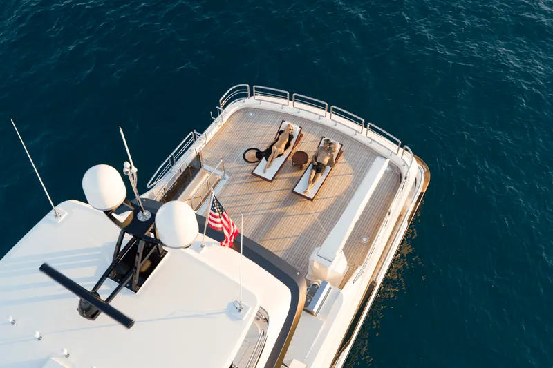 Slide: The Image of Ocean Alexander 37L 2026 - 22