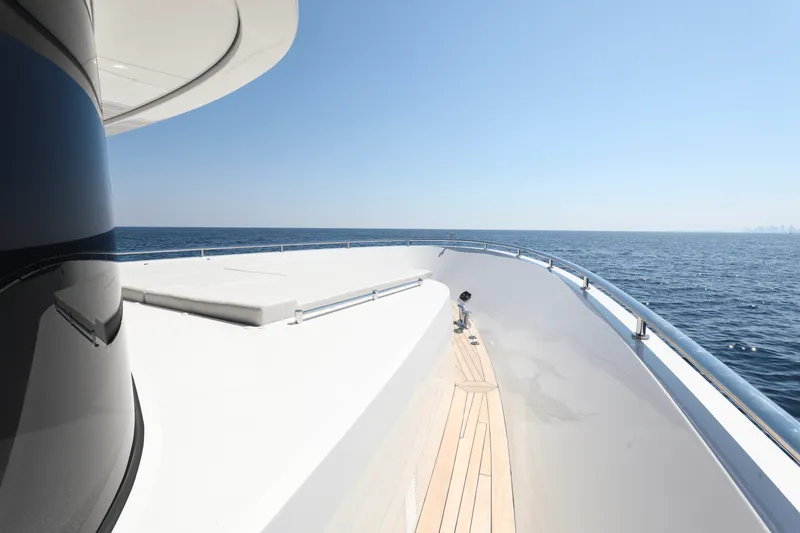 Slide: The Image of Ocean Alexander 37L 2026 - 27