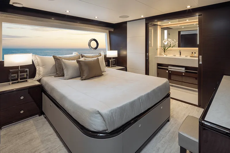 Slide: The Image of Ocean Alexander 37L 2026 - 33