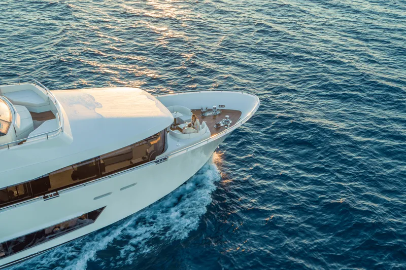 Slide: The Image of Ocean Alexander 37L 2027 - 11