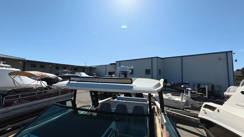 Slide: The Image of Saxdor SX 320 GTO 2025 - 24