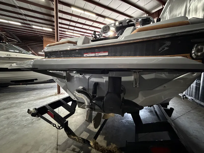 Slide: The Image of Nautique Super Air Nautique GS22 2026 - 6
