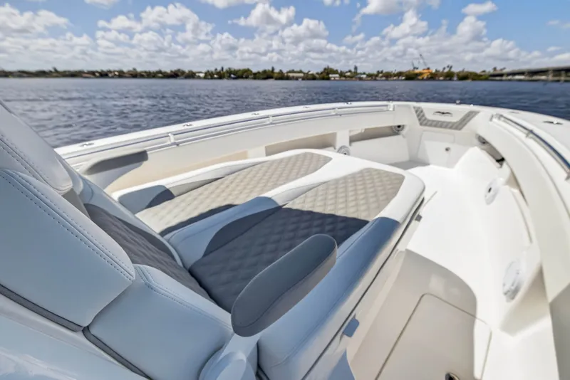 Slide: The Image of Invincible 36 OPEN FISHERMAN 2023 - 34