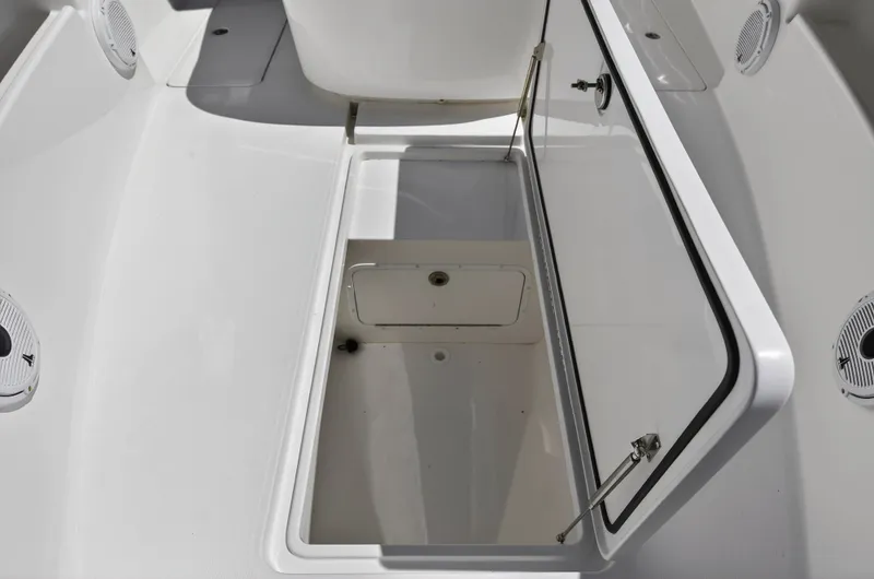 Slide: The Image of Invincible 36 OPEN FISHERMAN 2023 - 32