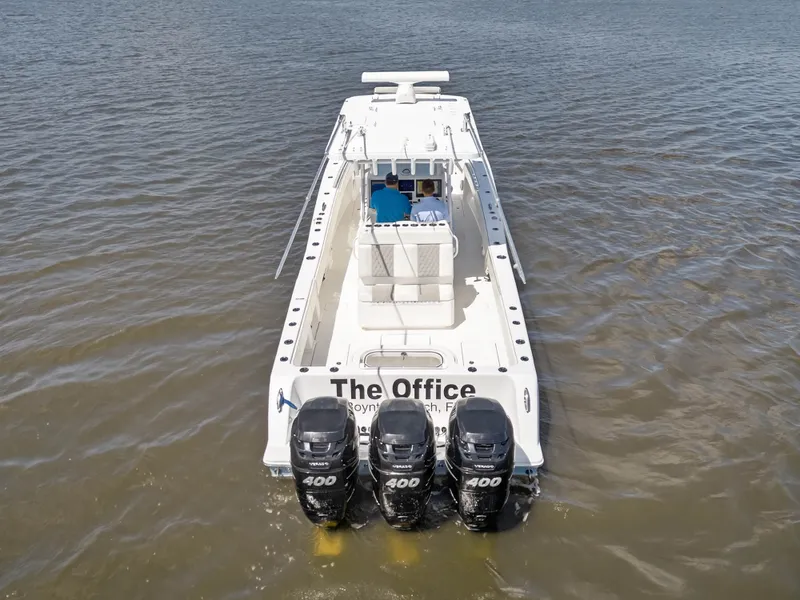 Slide: The Image of Invincible 36 OPEN FISHERMAN 2023 - 4